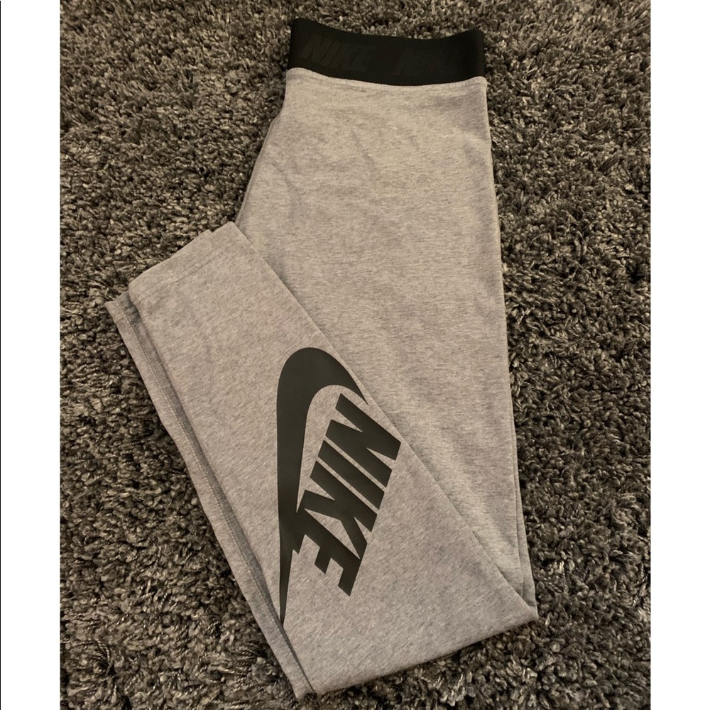 Gray Nike Leggings